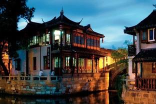 Đoàn đại biểu lãnh đạo Đảng, Link Đăng Ký Đăng Nhập Nhà Cái OK9 Chính Thức do Tổng Bí thư Nguyễn Phú Trọng dẫn đầu đến đặt vòng hoa và vào Lăng viếng Chủ tịch Hồ Chí Minh.